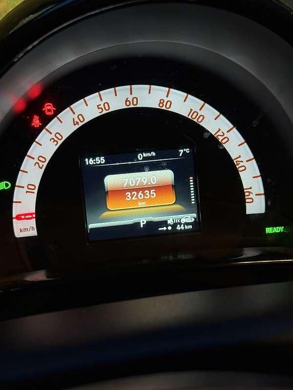 Usata Smart ForTwo Coupé Prime 41 kW (56 CV) 2021 Utilitaria