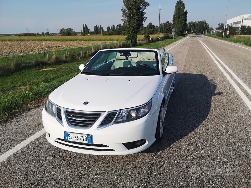 Usata Saab 9-3 Cabriolet 205 CV (150 kW) 2011 Bianco Cabrio