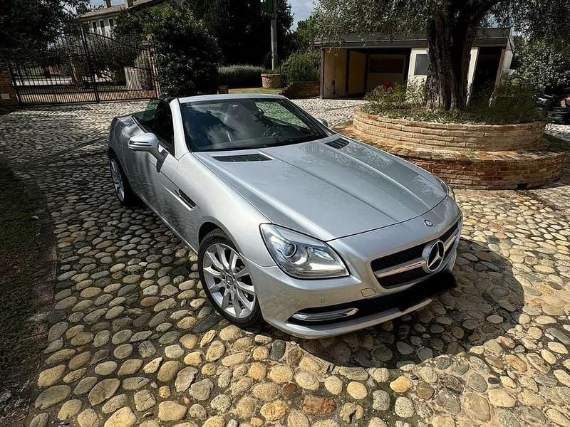 Usata Mercedes SLK250 204 CV (150 kW) 2014 Argento Cabrio