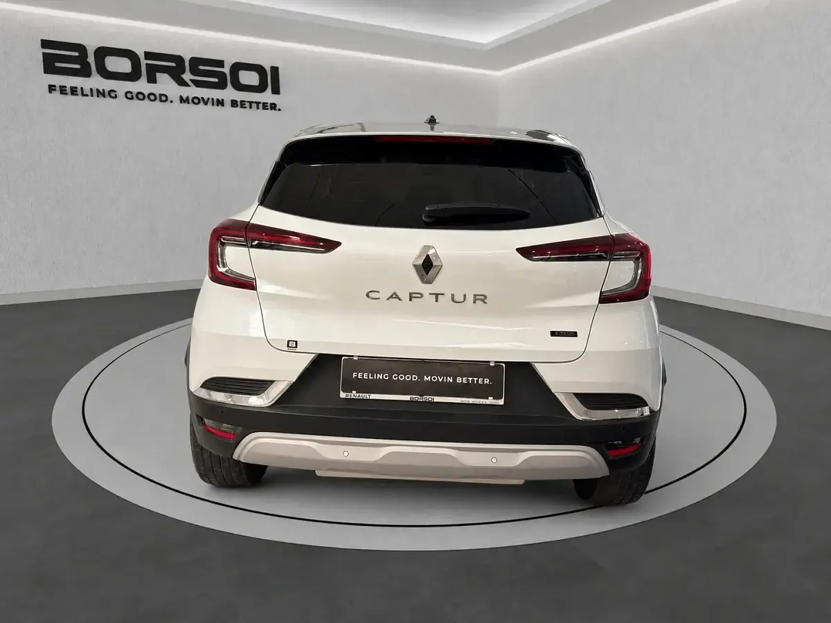 Usata Renault Captur Techno 92 CV (67 kW) 2023 Bianco tetto argento SUV