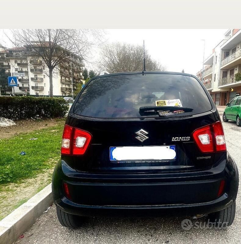 Usata Suzuki Ignis 83 CV (61 kW) 2020 Nero Utilitaria