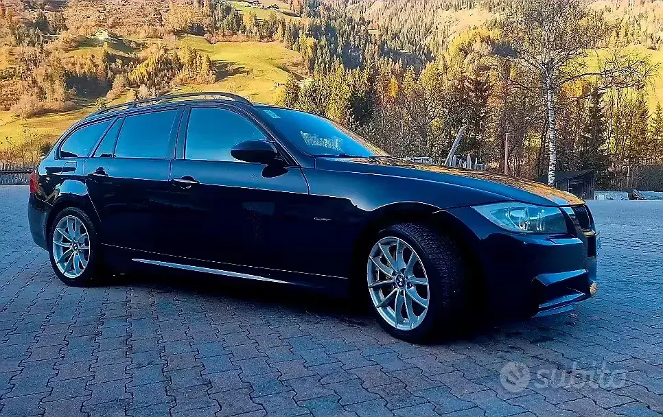 Usata BMW 330 231 CV (169 kW) 2008 Nero Station wagon