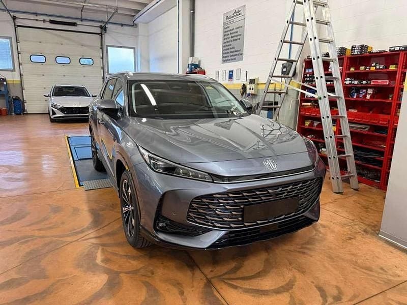 Nuova MG HS Luxury 143 CV (105 kW) 2026 Hampstead grey SUV