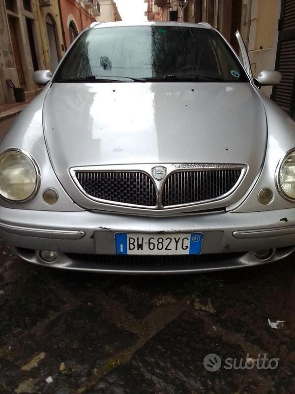 Usata Lancia Lybra 2001 Grigio Station wagon
