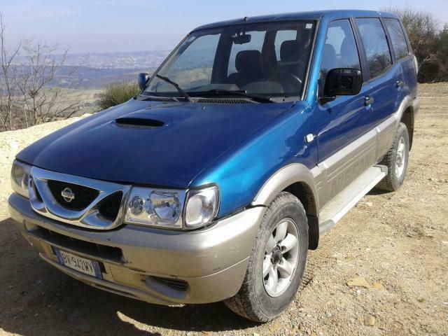 Nissan terrano 2001