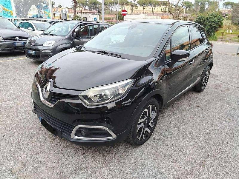 Usata Renault Captur Intens 90 CV (66 kW) 2016 Nero SUV