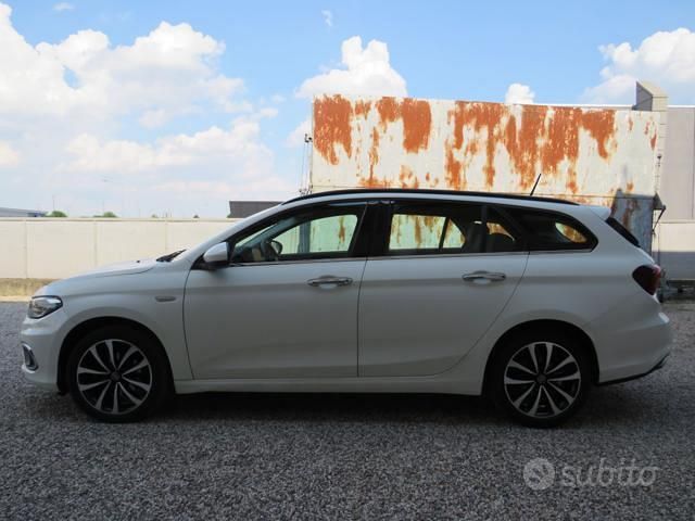 Usata Fiat Tipo Lounge 120 CV (88 kW) 2018 Bianco Station wagon
