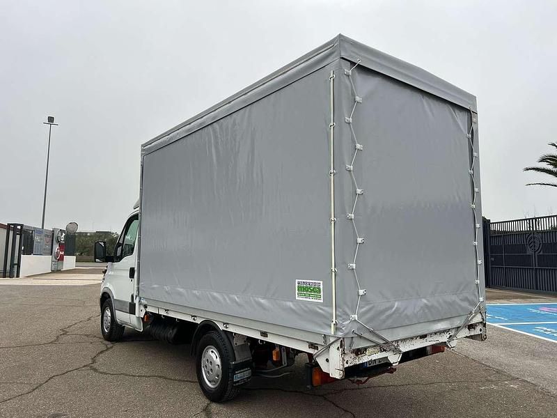 Usata Iveco Daily 106 CV (77 kW) 2000 Other