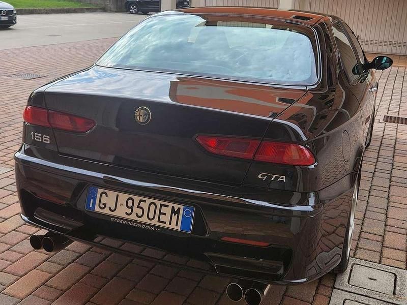 Usata Alfa Romeo 156 GTA 250 CV (183 kW) 2003 Nero Berlina