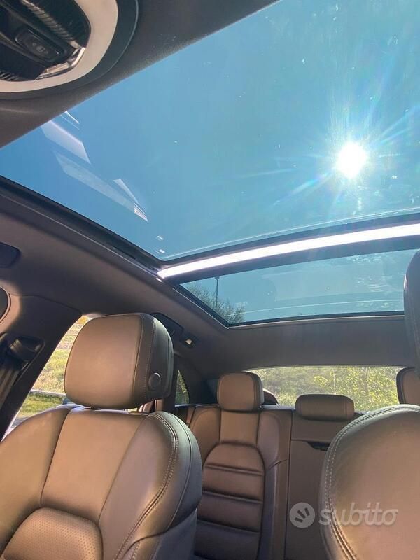 Usata Porsche Macan 245 CV (180 kW) 2019 Grigio SUV