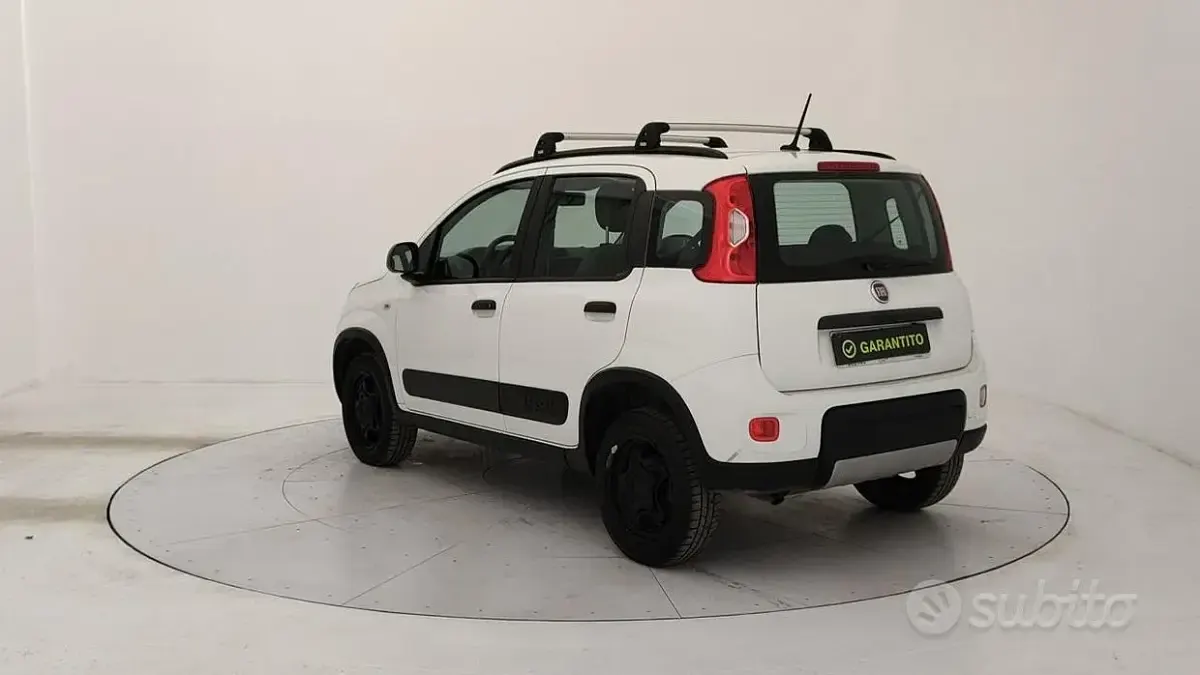 Usata Fiat Panda Wild 86 CV (63 kW) 2021 Bianco Utilitaria