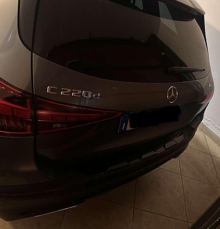Usata Mercedes C220 Premium Plus 200 CV (147 kW) 2022 Station wagon