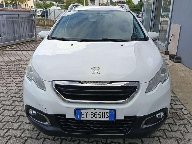 Usata Peugeot 2008 Allure 92 CV (67 kW) 2015 Bianco SUV