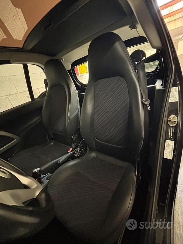 Usata Smart ForTwo Cabrio 54 CV (39 kW) 2012 Nero Cabrio