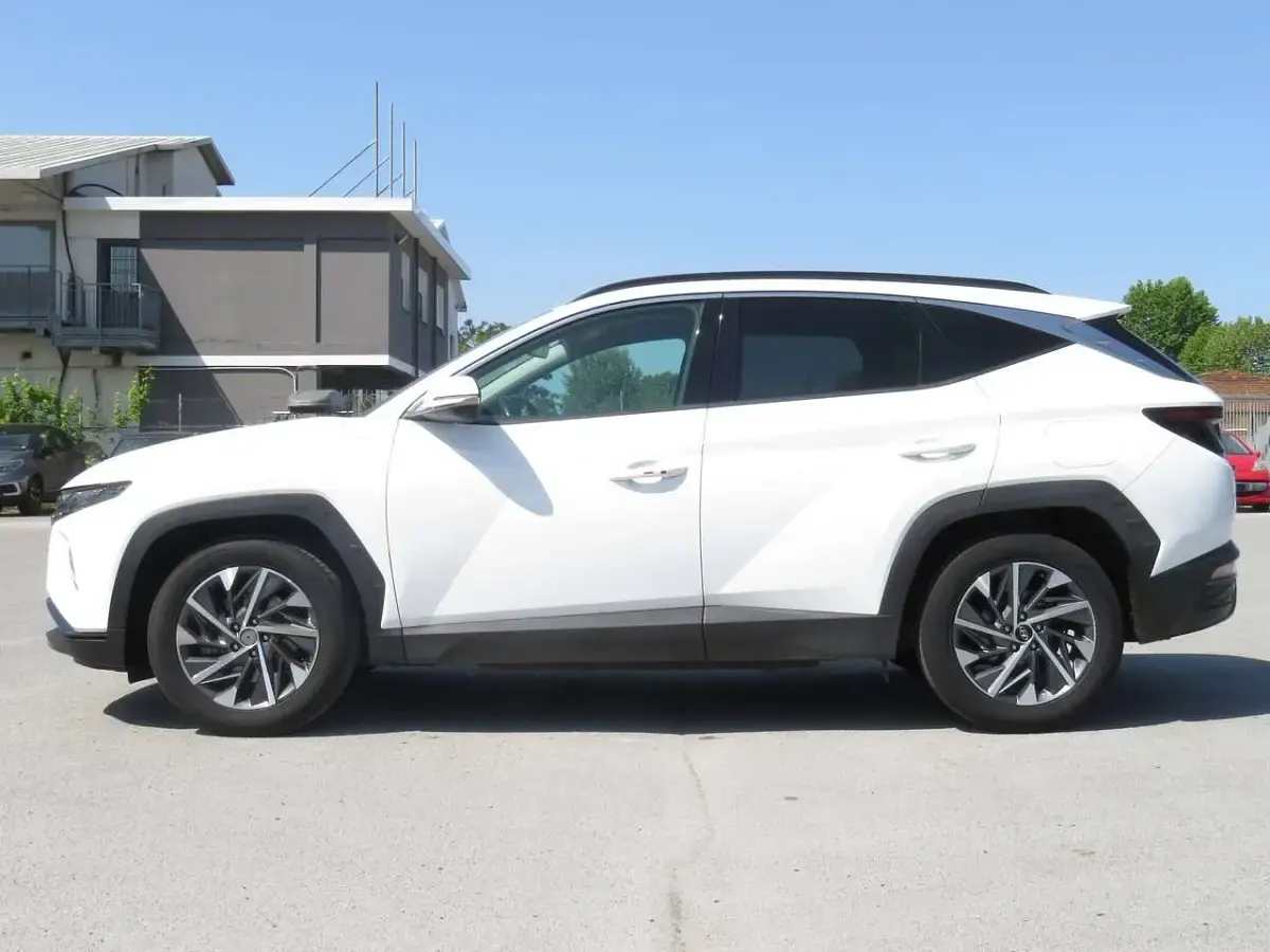 Usata Hyundai Tucson 116 CV (85 kW) 2021 Polar white SUV