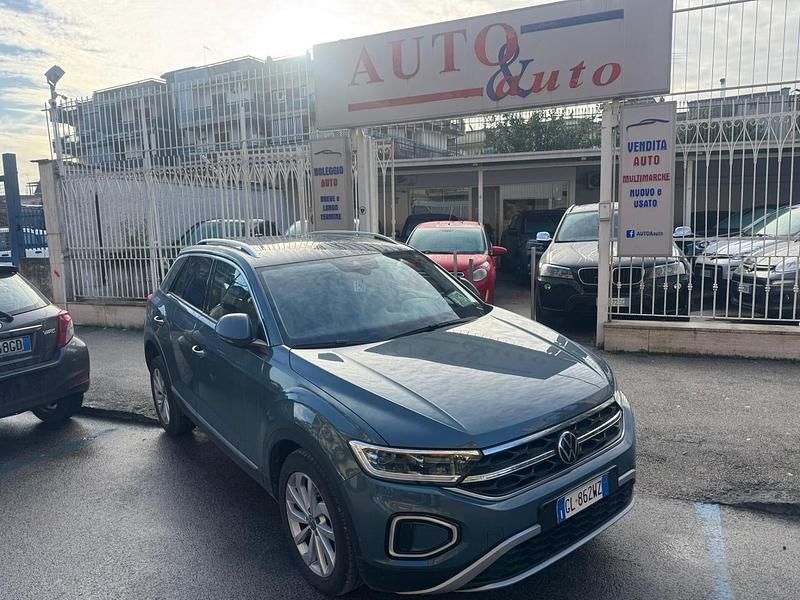 Blu Usata 2022 VW T-Roc Style SUV | 21.949 € (Cara) - Immagine 1/4