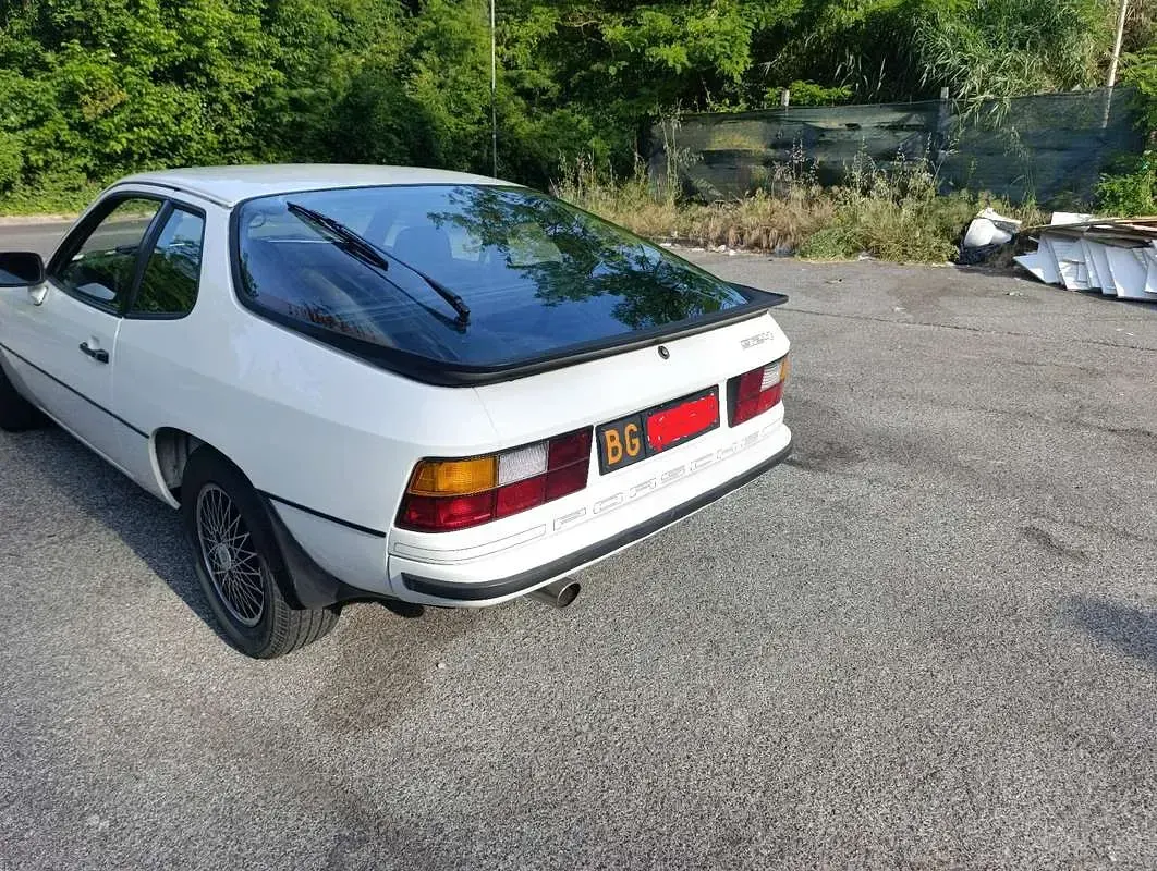 Usata Porsche 924 125 CV (91 kW) 1984 Bianco Coupé