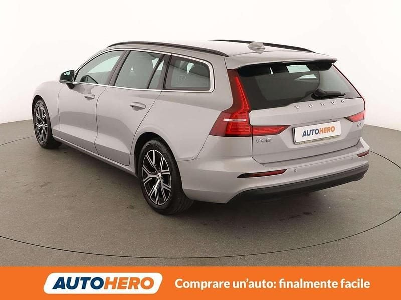 Usata Volvo V60 Core 197 CV (144 kW) 2023 Argento Station wagon