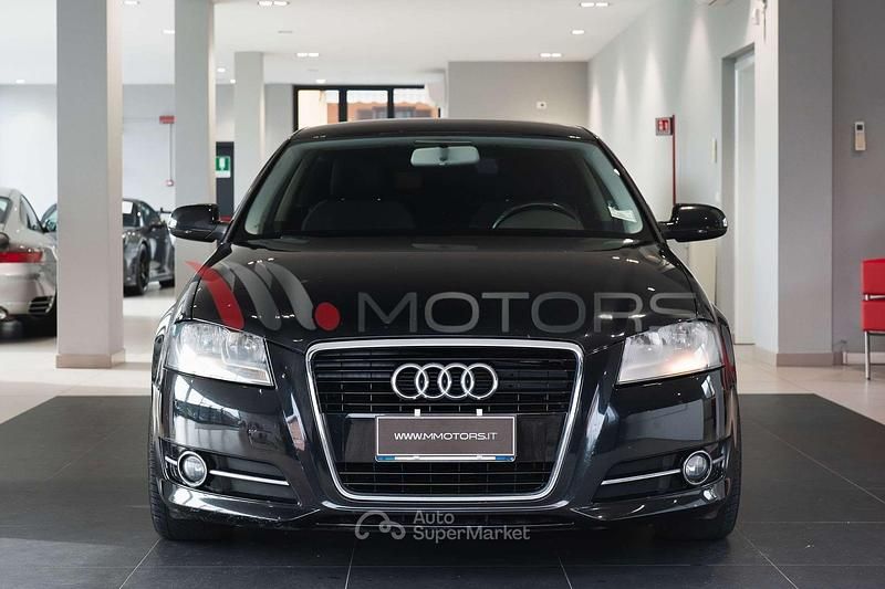 Usata Audi A3 Ambition 105 CV (77 kW) 2011 Nero Utilitaria