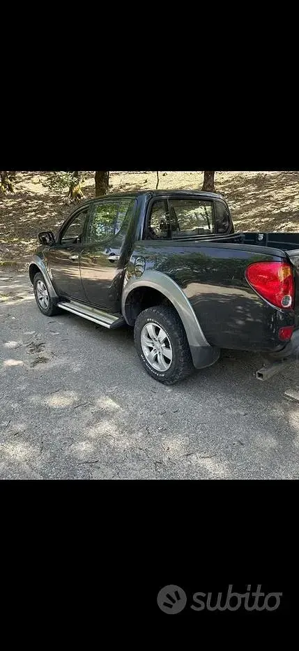 Usata Mitsubishi L200 Invite 136 CV (100 kW) 2008 Pick-up