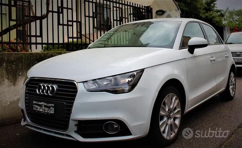 Usata Audi A1 Ambition 86 CV (63 kW) 2013 Bianco Utilitaria