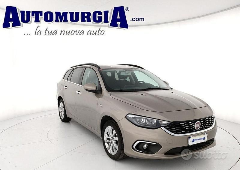 Usata Fiat Tipo Lounge 120 CV (88 kW) 2019 Perla Station wagon