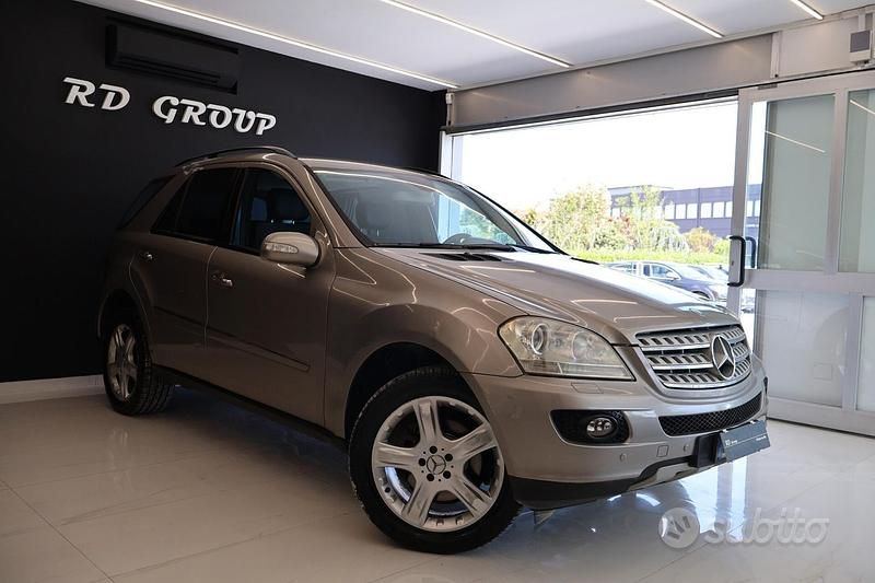 Usata Mercedes ML280 190 CV (139 kW) 2008 Marrone SUV