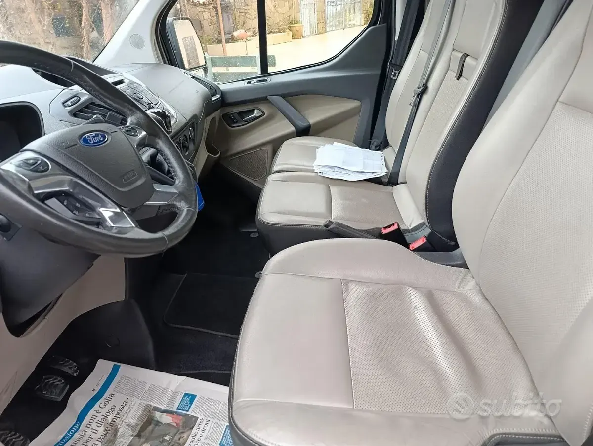 Usata Ford Tourneo Custom 2017 Nero Furgone