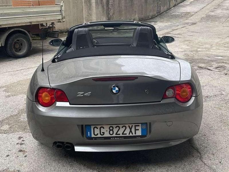 Usata BMW Z4 192 CV (141 kW) 2003 Grigio Cabrio