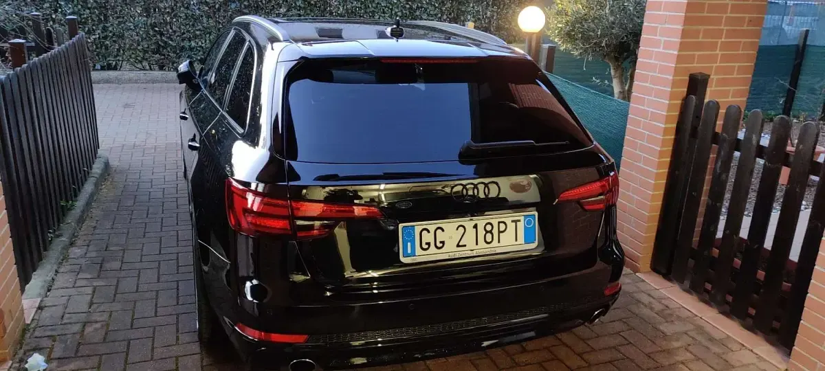 Usata Audi A4 Sport 252 CV (185 kW) 2018 Nero Station wagon