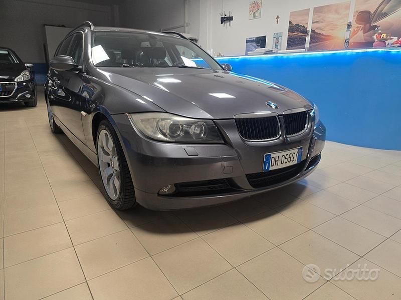 Usata BMW 320 163 CV (119 kW) 2007 Grigio Station wagon