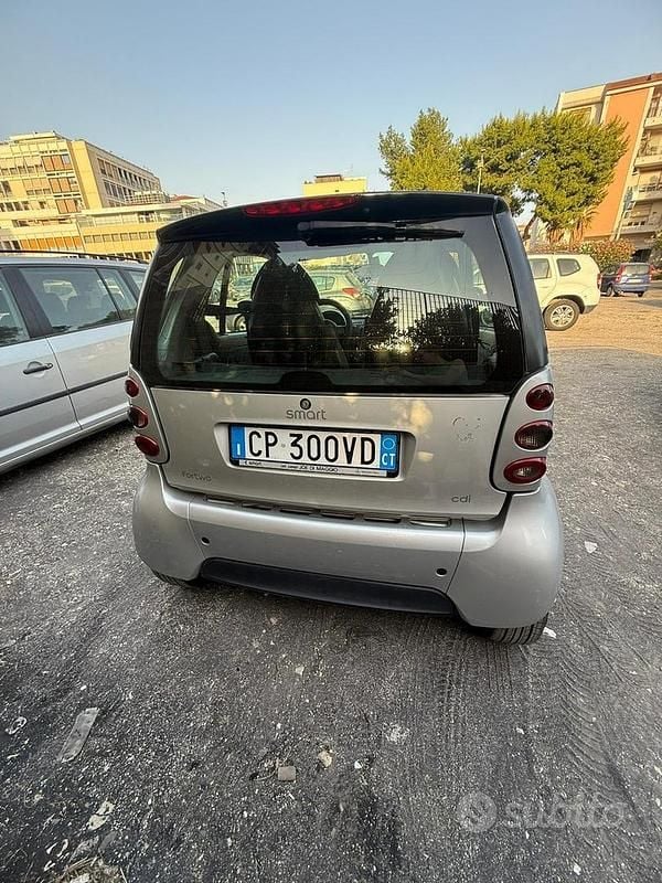 Usata Smart ForTwo Coupé Passion 41 CV (30 kW) 2004 Utilitaria
