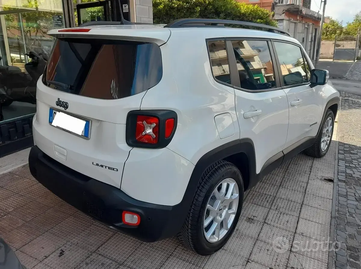 Usata Jeep Renegade Limited 130 CV (95 kW) 2022 Bianco SUV