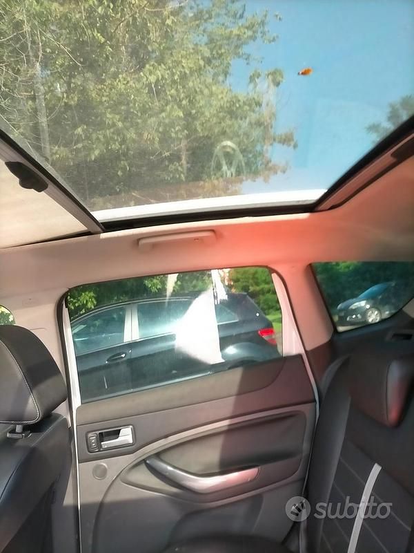 Usata Ford Kuga 163 CV (119 kW) 2010 Bianco SUV