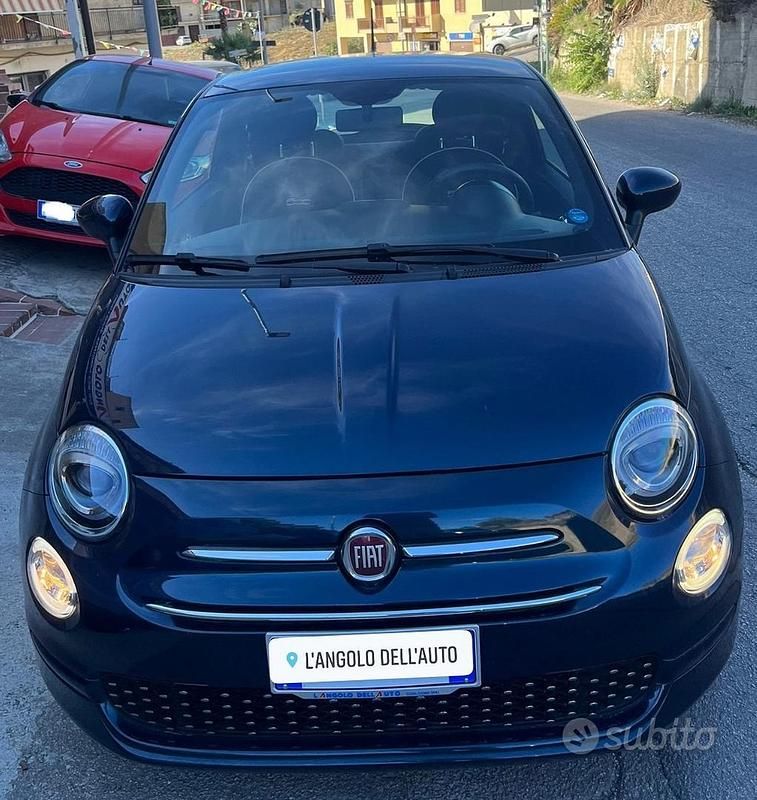 Usata Fiat 500 Lounge 70 CV (51 kW) 2020 Blu Berlina