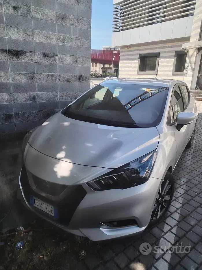 Usata Nissan Micra 92 CV (67 kW) 2021 Grigio Utilitaria