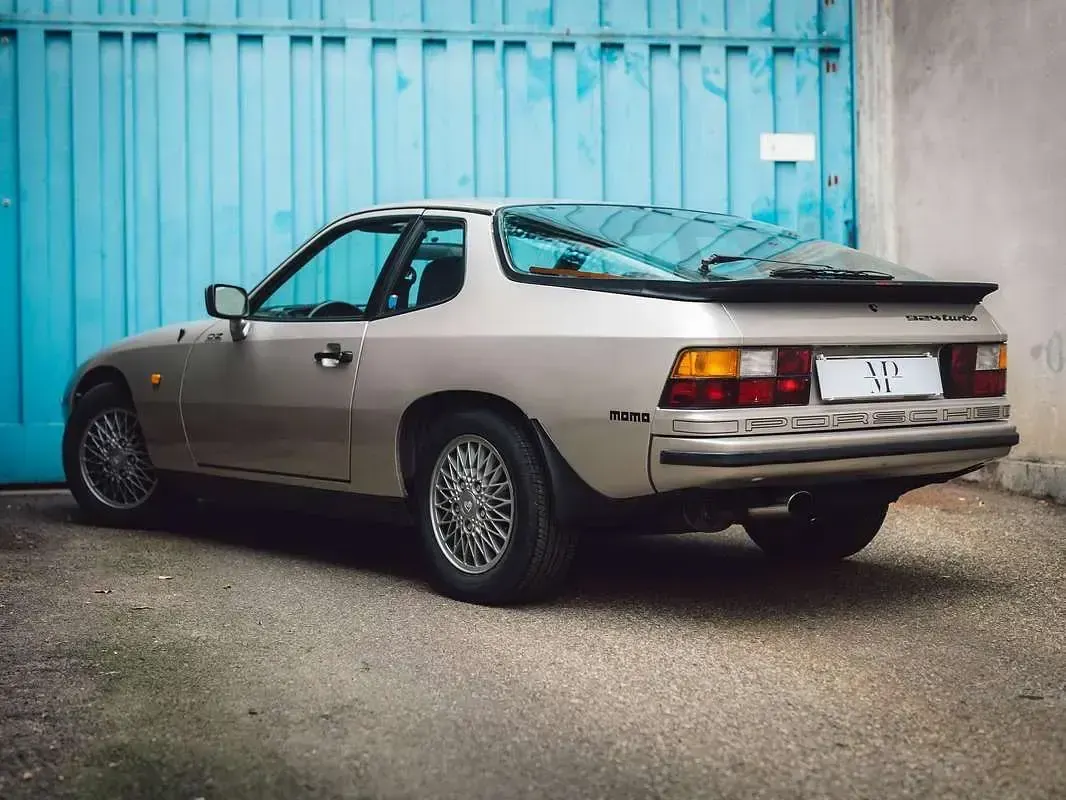 Usata Porsche 924 177 CV (130 kW) 1982 Oro Coupé