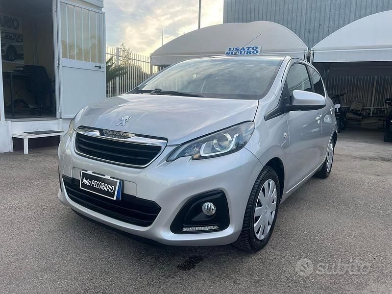 Usata Peugeot 108 Active 69 CV (50 kW) 2015 Grigio Utilitaria