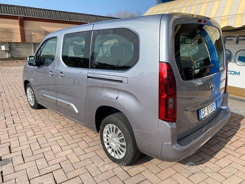 Usata Toyota Proace Verso City 131 CV (96 kW) 2021 Grigio Station wagon