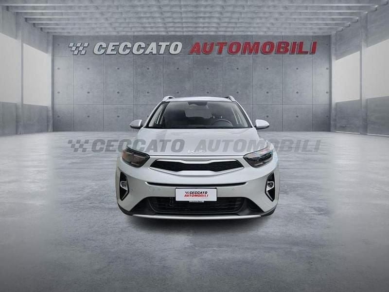Usata Kia Stonic Style 79 CV (58 kW) 2025 Argento SUV