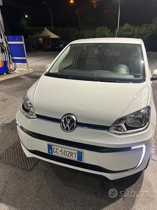 Bianco Usata 2023 VW e-up! Due volumi | 13.500 € (Ottimo prezzo) - Immagine 1/3