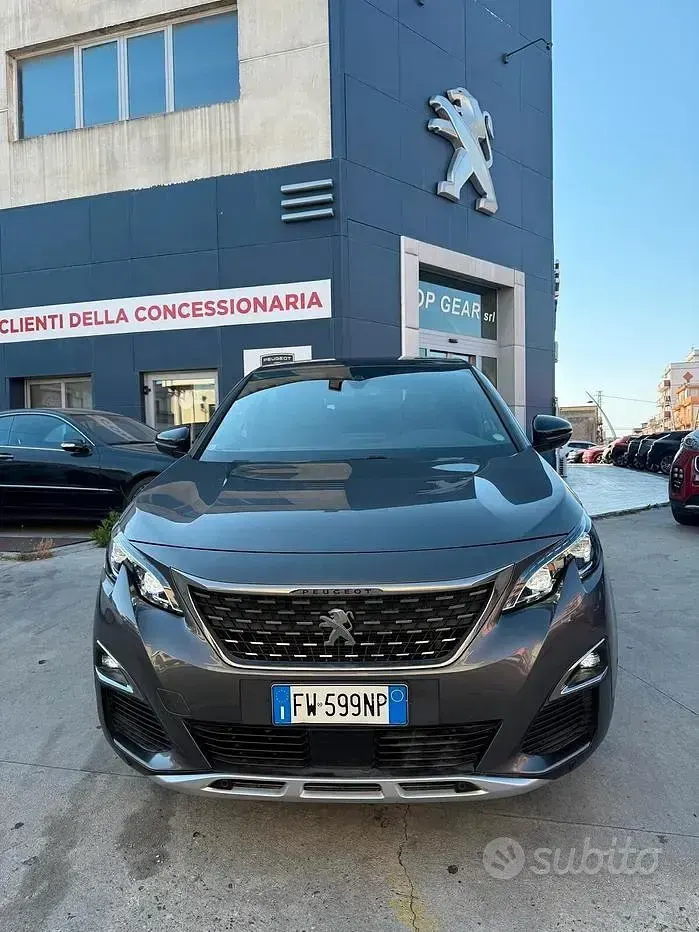 Usata Peugeot 3008 GT-line 131 CV (96 kW) 2019 Grigio SUV