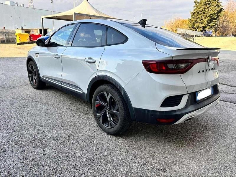 Usata Renault Arkana R.S. 145 CV (106 kW) 2022 Bianco perlato / tetto nero SUV