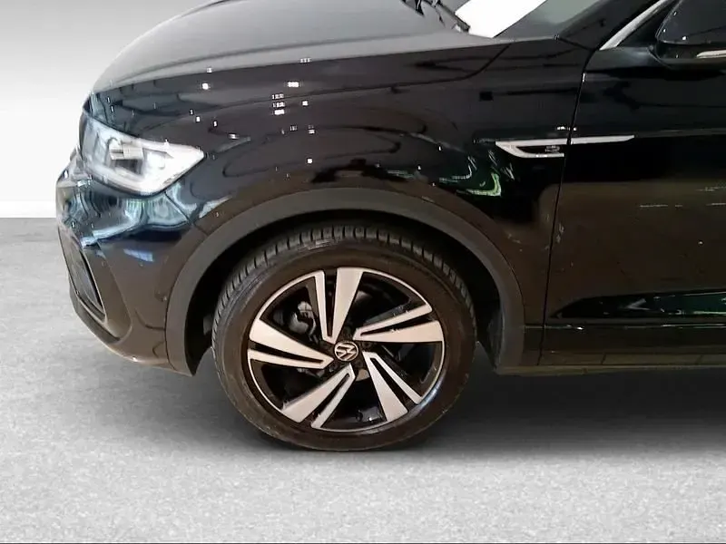 Usata VW T-Roc R-line 116 CV (85 kW) 2022 Nero SUV