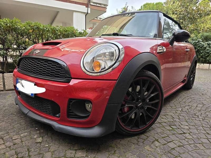 Usata Mini John Cooper Works Cabriolet 211 CV (155 kW) 2011 Rosso Cabrio