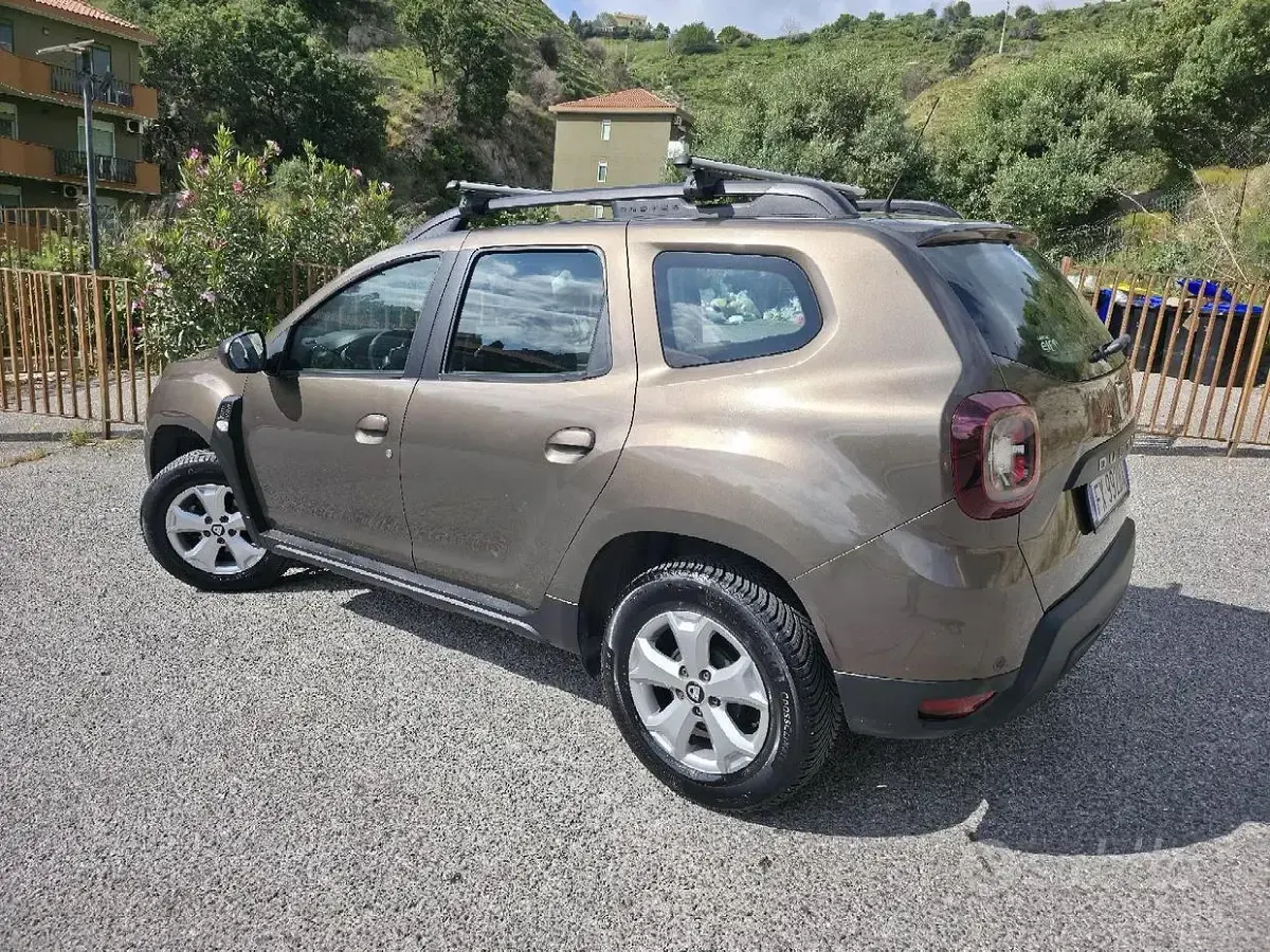 Usata Dacia Duster 116 CV (85 kW) 2019 Marrone SUV