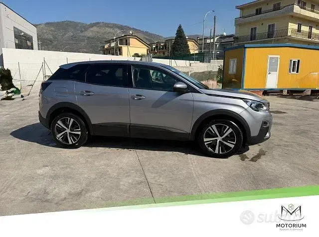 Usata Peugeot 3008 Allure 131 CV (96 kW) 2020 Grigio SUV