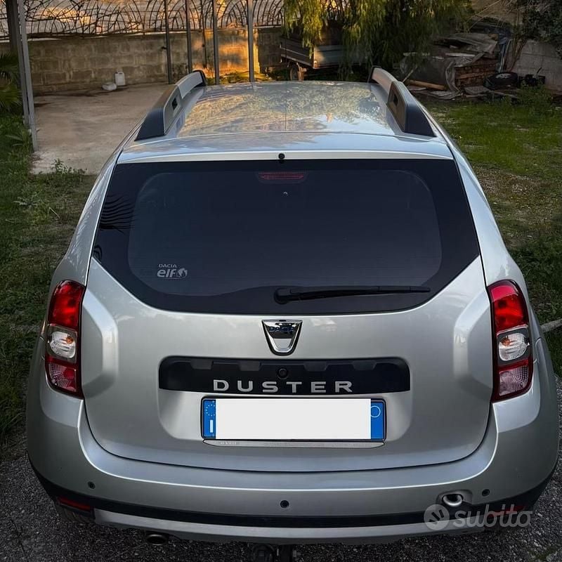 Usata Dacia Duster 110 CV (80 kW) 2018 Argento Berlina