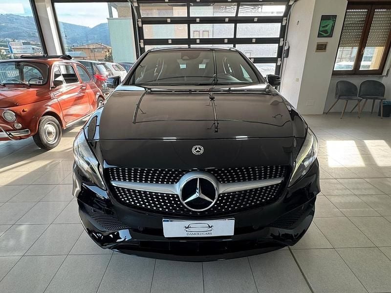 Usata Mercedes A200 Premium 136 CV (100 kW) 2017 Nero Berlina