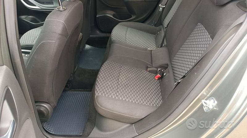 Usata Opel Astra 110 CV (80 kW) 2017 Grigio Station wagon